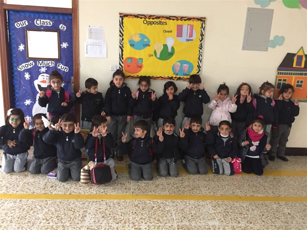 Soran Prefects Organize Face Painting in the KG Department